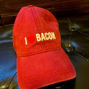 I heart bacon baseball hat
